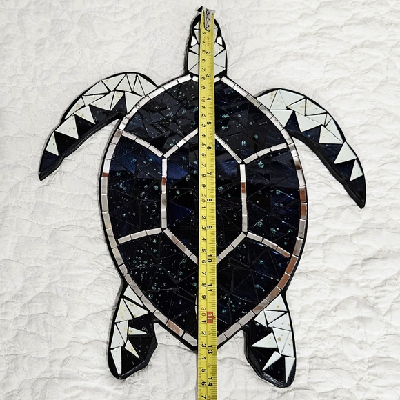 MOSIAC Sea Turtle Beautiful Wall Art in Blue and White, Excellent Condition! - Picture 4 of 7